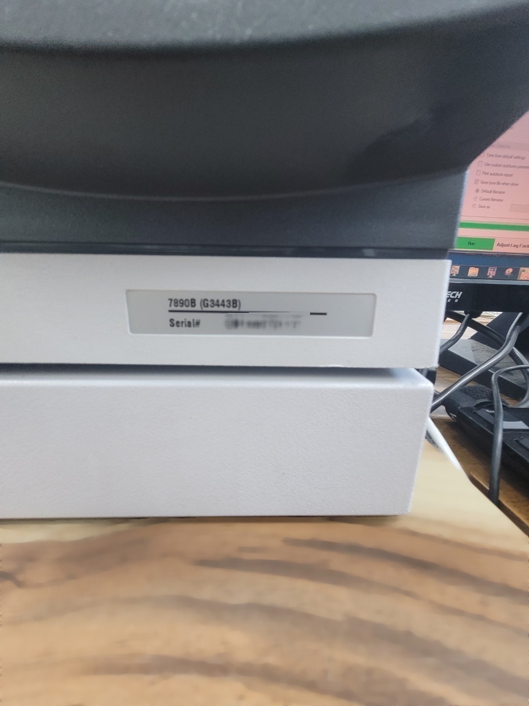 Foto Verwendet AGILENT / HP / HEWLETT-PACKARD / KEYSIGHT 7890B / 7000C Zum Verkauf