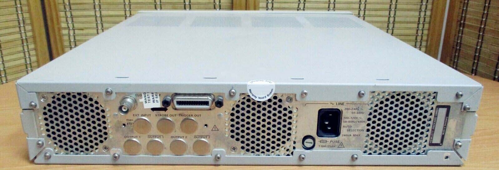 图为 已使用的 AGILENT / HP / HEWLETT-PACKARD / KEYSIGHT 81110A / 81111A 待售