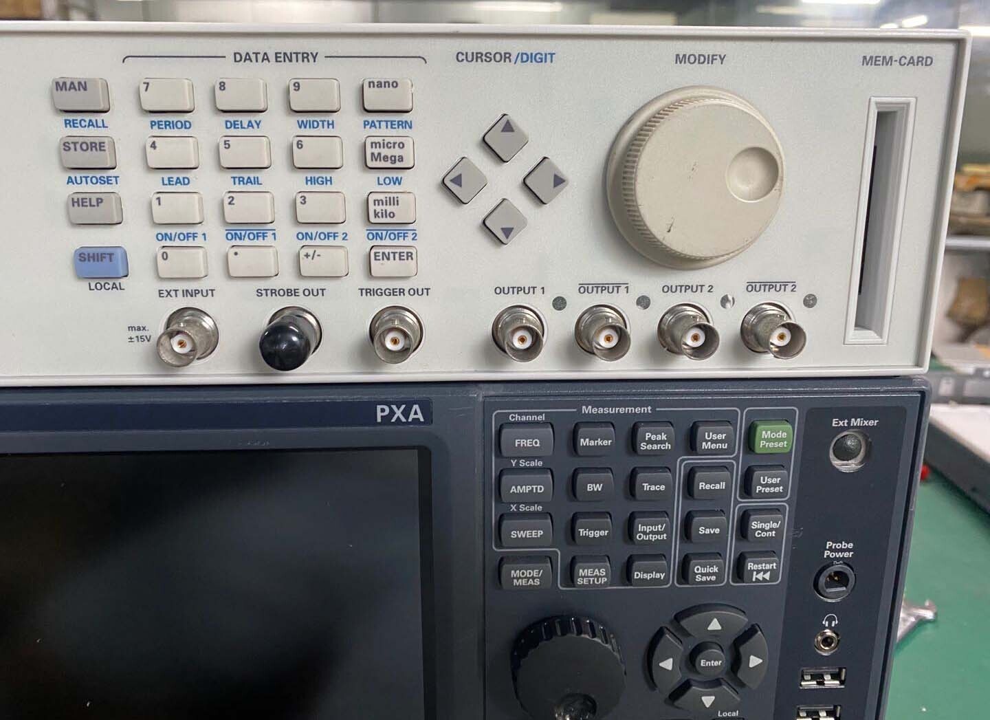 Photo Utilisé AGILENT / HP / HEWLETT-PACKARD / KEYSIGHT 81110A À vendre