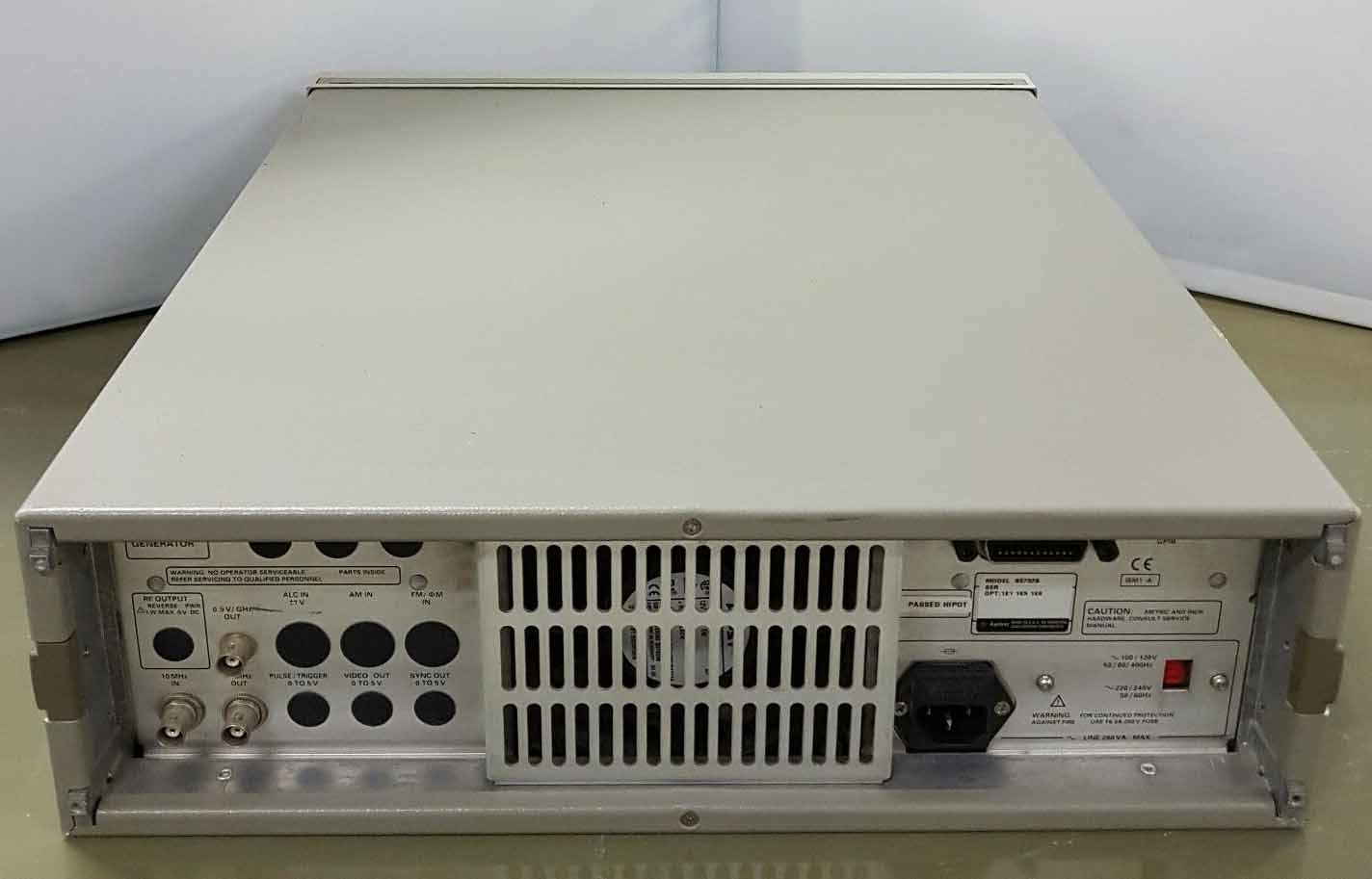 Photo Used AGILENT / HP / HEWLETT-PACKARD / KEYSIGHT 83732B For Sale