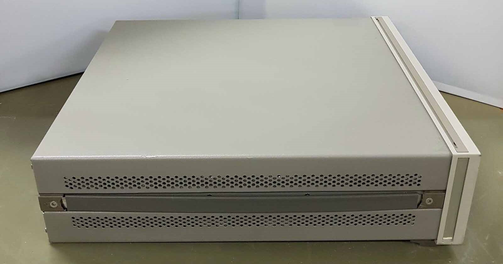 Photo Used AGILENT / HP / HEWLETT-PACKARD / KEYSIGHT 83732B For Sale