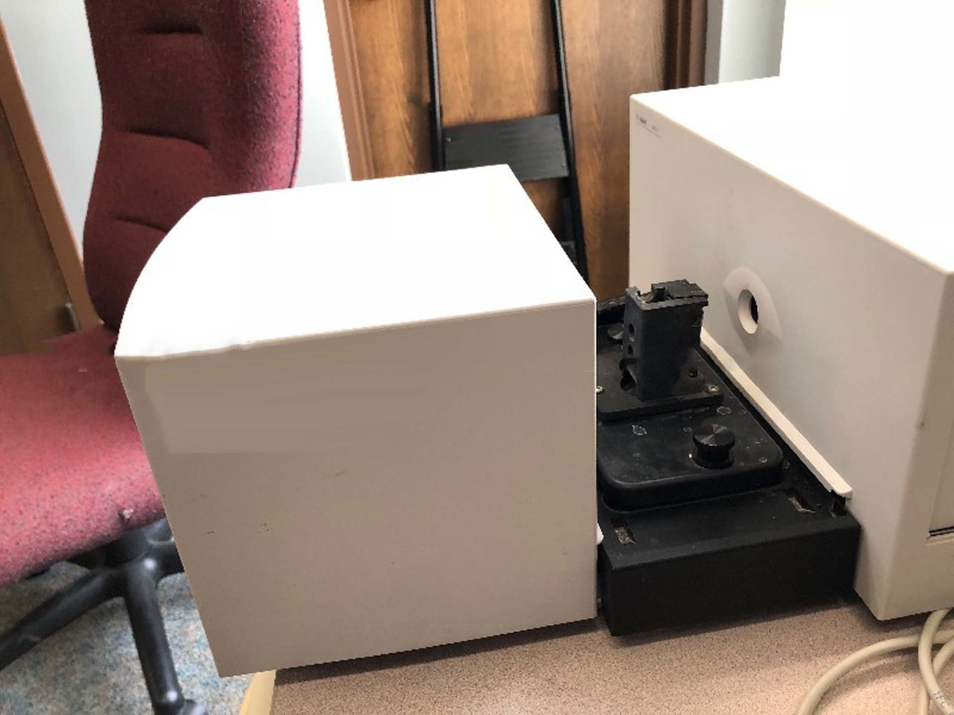 Photo Utilisé AGILENT / HP / HEWLETT-PACKARD / KEYSIGHT 8453 / G1103A À vendre