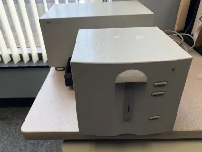 SHIMADZU UV-1800 Spectrophotometer used for sale price SHIMADZU UV-1800 Spectrophotometer used for sale price