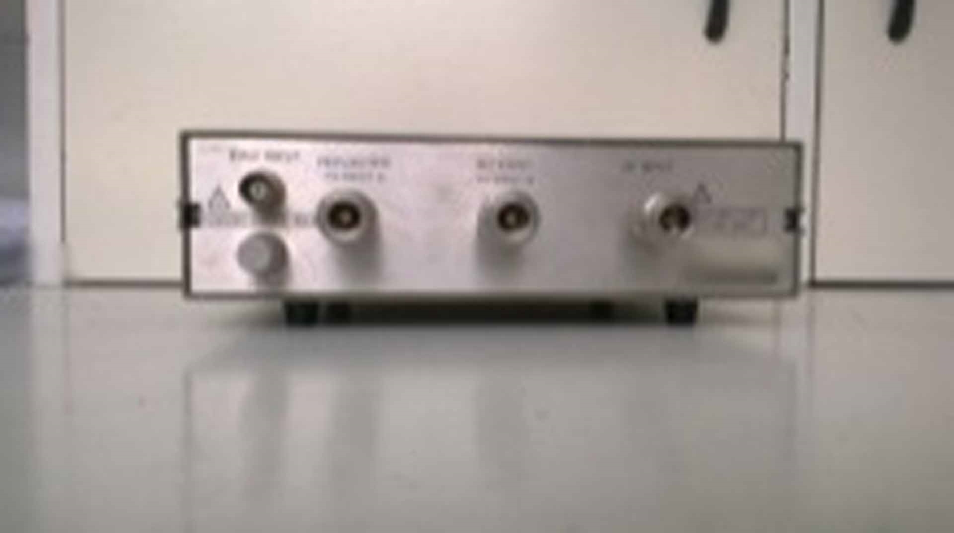 Photo Utilisé AGILENT / HP / HEWLETT-PACKARD / KEYSIGHT 85044B À vendre