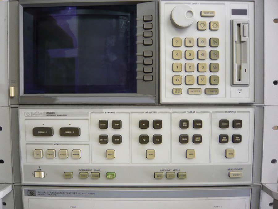 Photo Utilisé AGILENT / HP / HEWLETT-PACKARD / KEYSIGHT 8510C / 10 À vendre