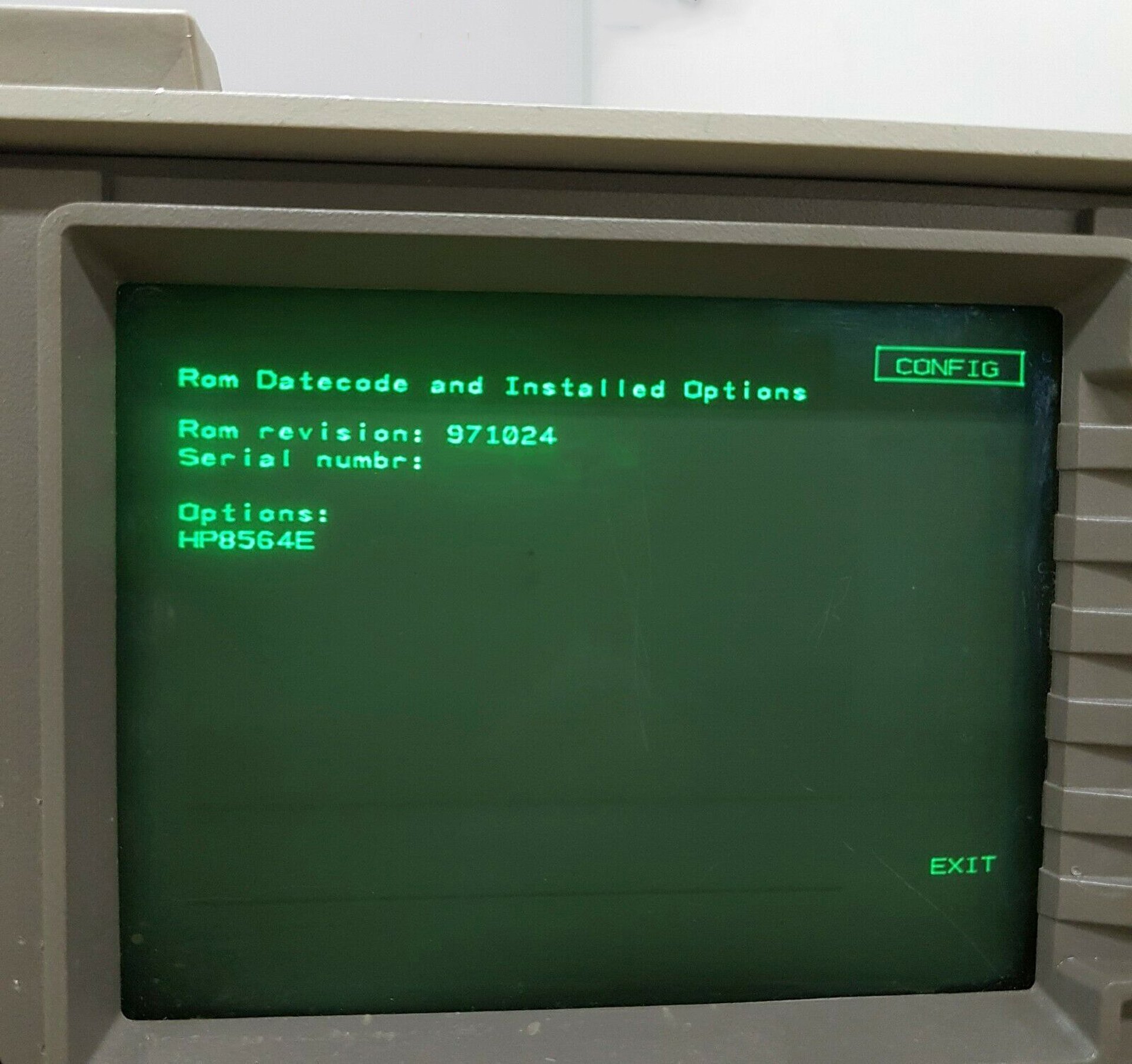 Foto Verwendet AGILENT / HP / HEWLETT-PACKARD / KEYSIGHT 8564E Zum Verkauf