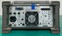 フォト（写真） 使用される AGILENT / HP / HEWLETT-PACKARD / KEYSIGHT 8564E 販売のために