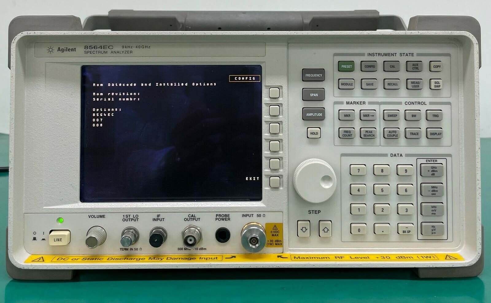 Photo Used AGILENT / HP / HEWLETT-PACKARD / KEYSIGHT 8564EC For Sale