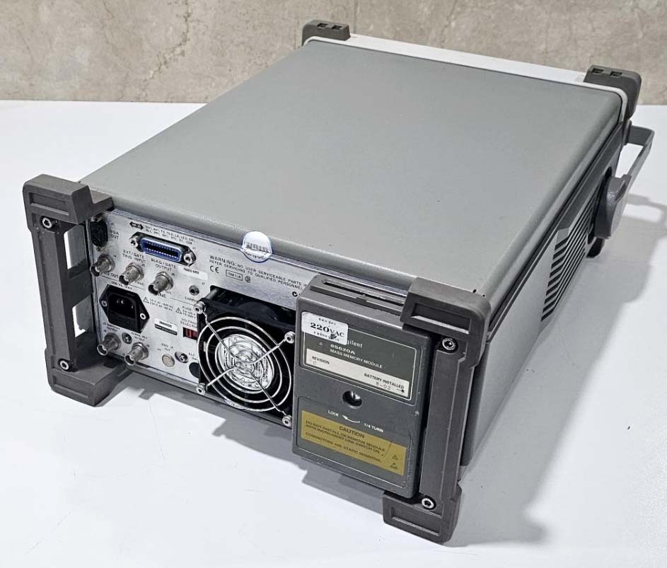 图为 已使用的 AGILENT / HP / HEWLETT-PACKARD / KEYSIGHT 8565EC 待售