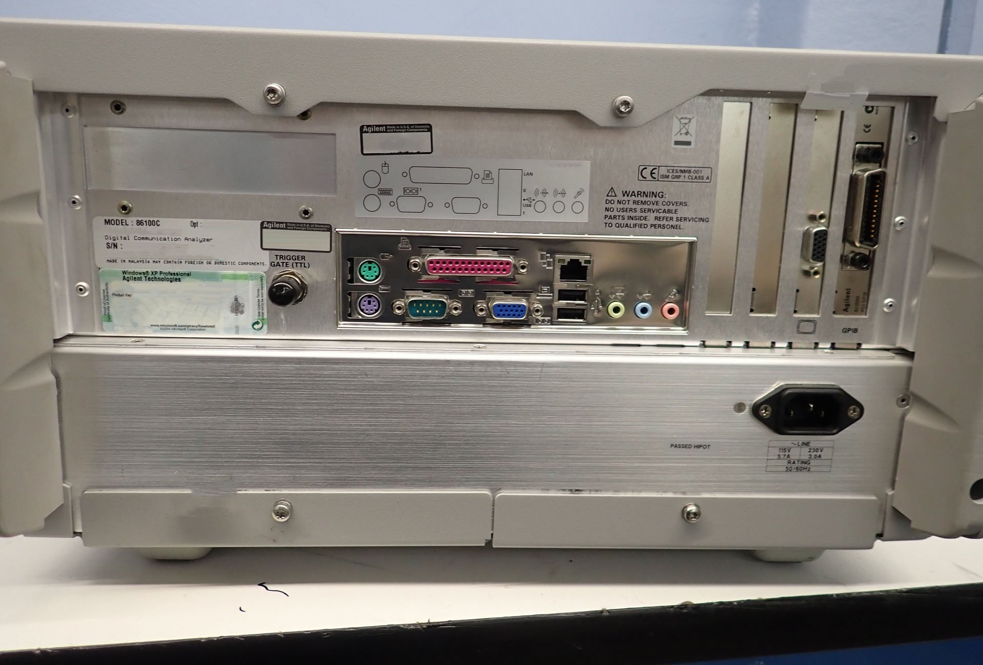 Photo Utilisé AGILENT / HP / HEWLETT-PACKARD / KEYSIGHT Infiniium DCA-J 86100C À vendre