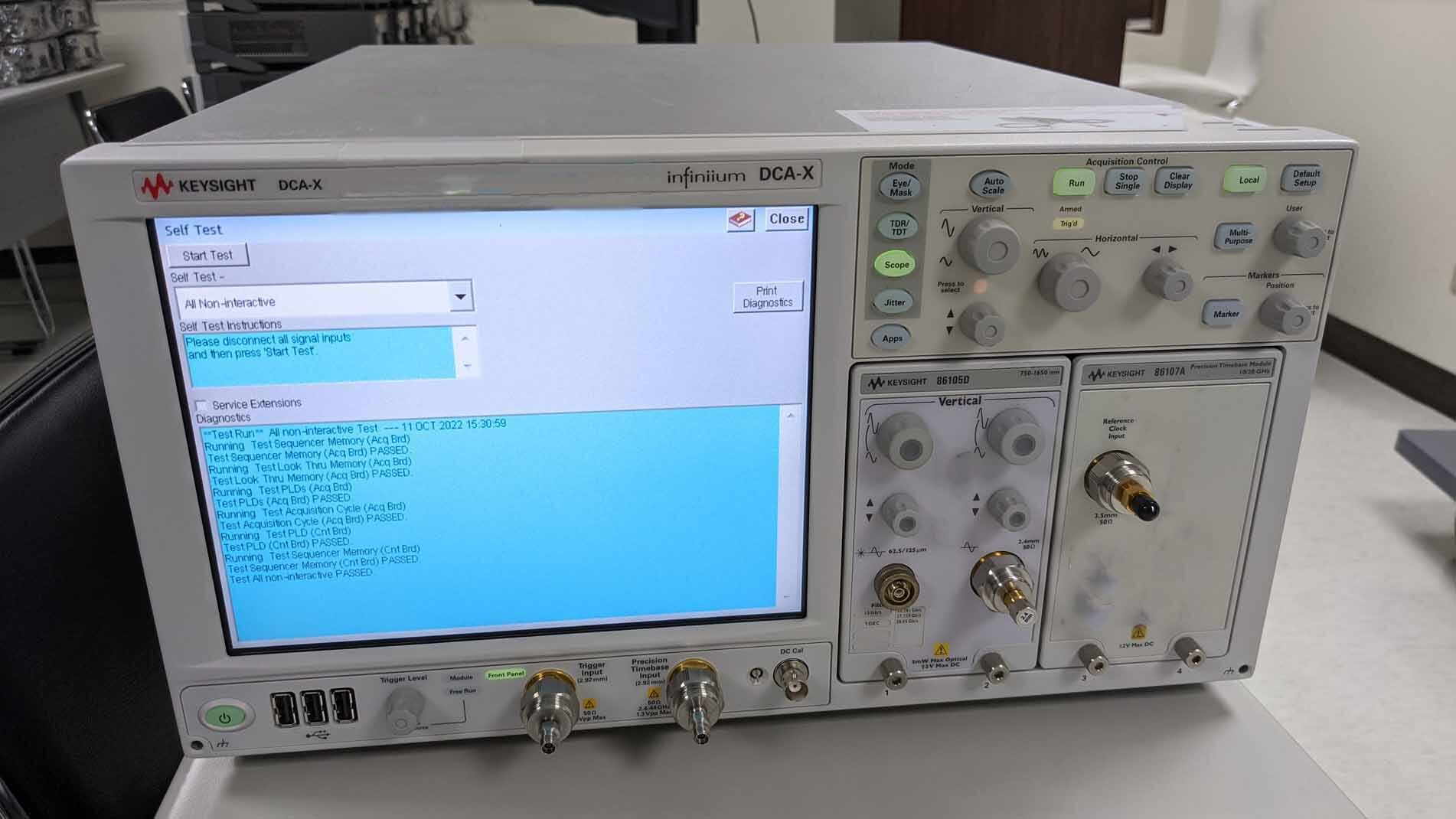 Foto Verwendet AGILENT / HP / HEWLETT-PACKARD / KEYSIGHT 86100D Zum Verkauf