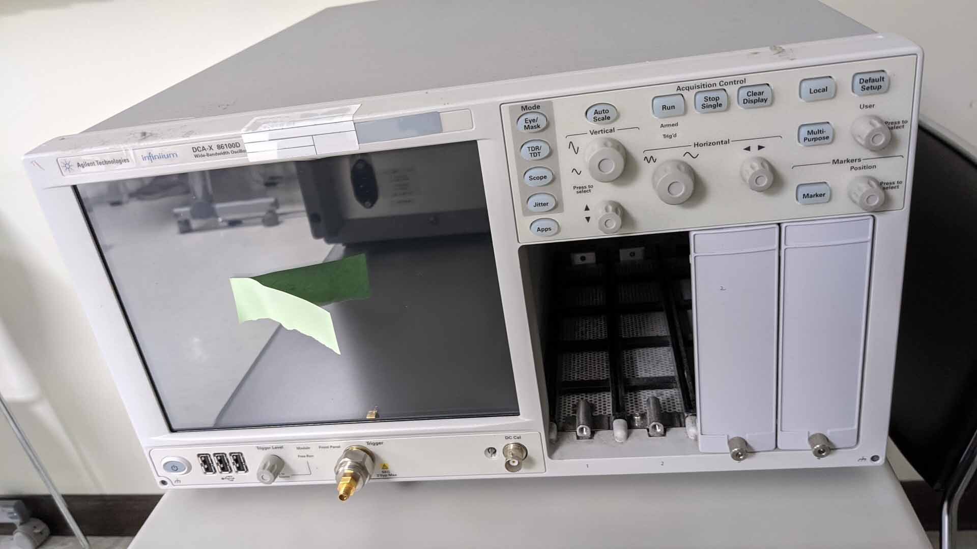 Photo Utilisé AGILENT / HP / HEWLETT-PACKARD / KEYSIGHT 86100D À vendre