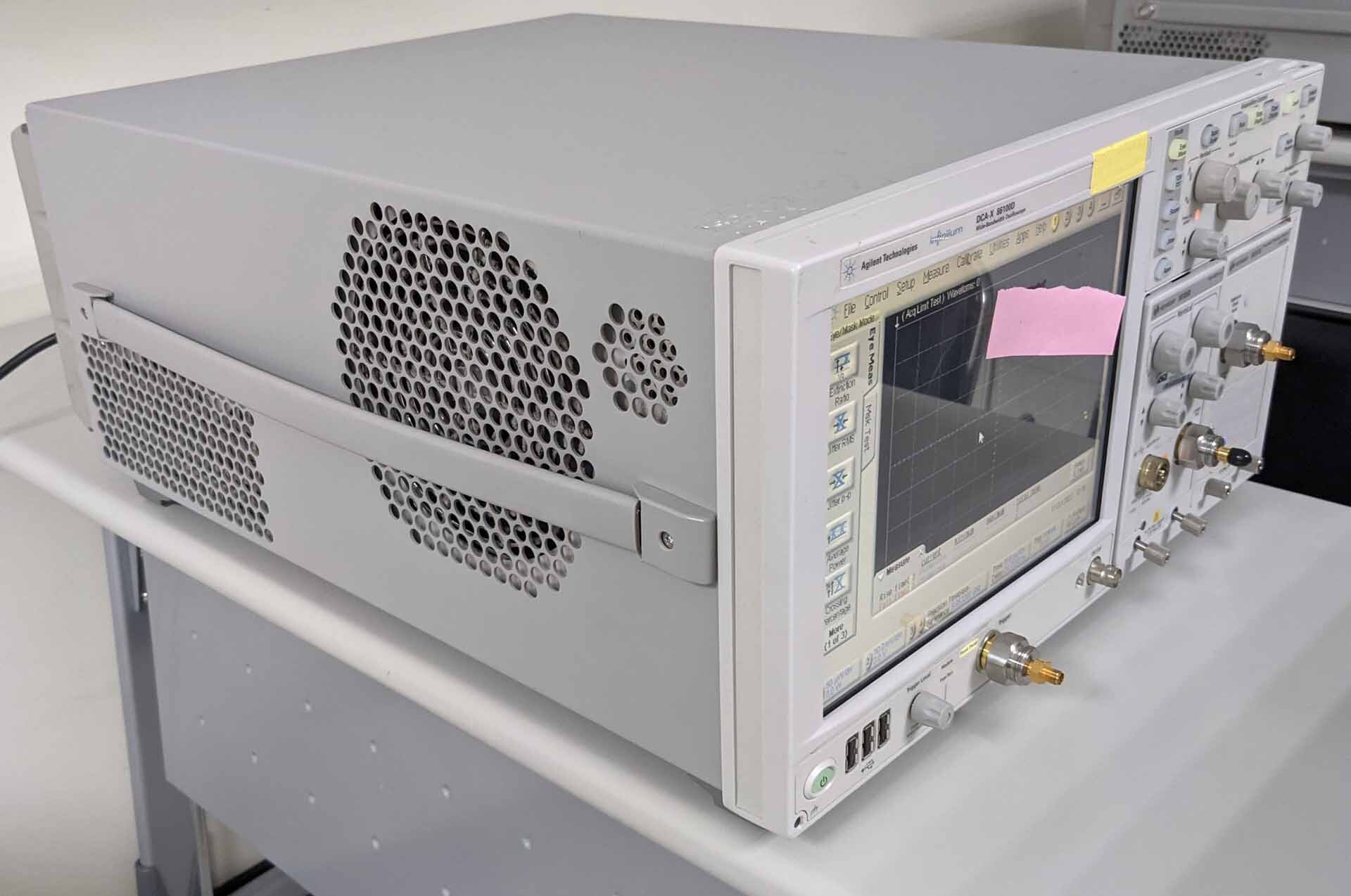 Photo Used AGILENT / HP / HEWLETT-PACKARD / KEYSIGHT 86100D For Sale