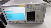 Foto Verwendet AGILENT / HP / HEWLETT-PACKARD / KEYSIGHT 86100D Zum Verkauf