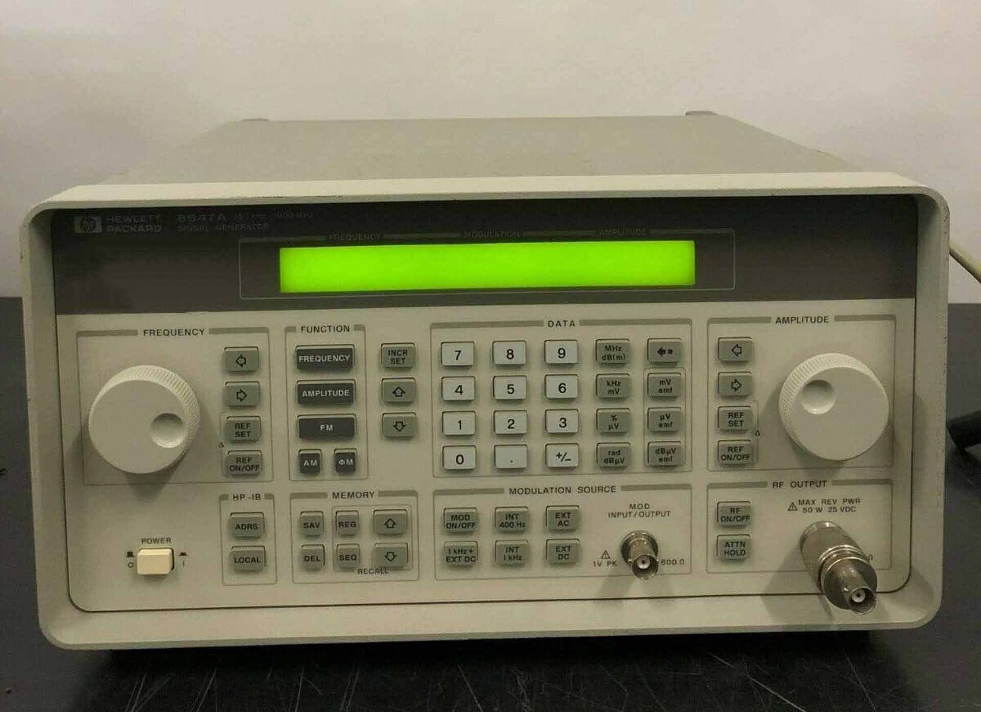 フォト（写真） 使用される AGILENT / HP / HEWLETT-PACKARD / KEYSIGHT 8647A 販売のために