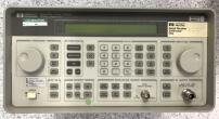 AGILENT / HP / HEWLETT-PACKARD / KEYSIGHT 8647A