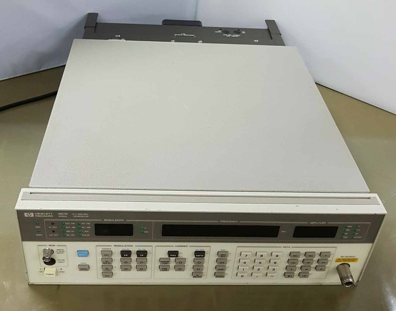 Foto Verwendet AGILENT / HP / HEWLETT-PACKARD / KEYSIGHT 8657B Zum Verkauf