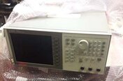 Photo Utilisé AGILENT / HP / HEWLETT-PACKARD / KEYSIGHT 8757D À vendre