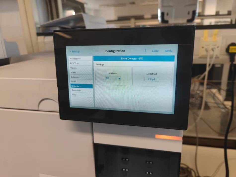 Photo Used AGILENT / HP / HEWLETT-PACKARD / KEYSIGHT 8890 / G3540A For Sale