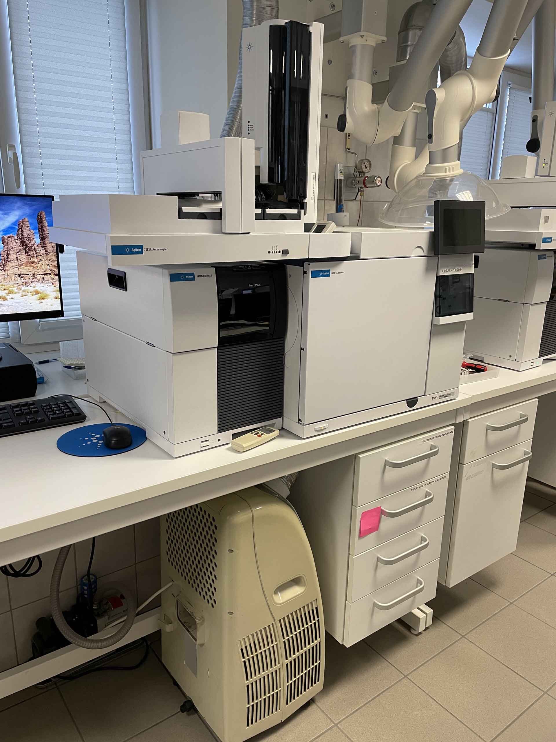 Foto Verwendet AGILENT / HP / HEWLETT-PACKARD / KEYSIGHT 8890 Zum Verkauf