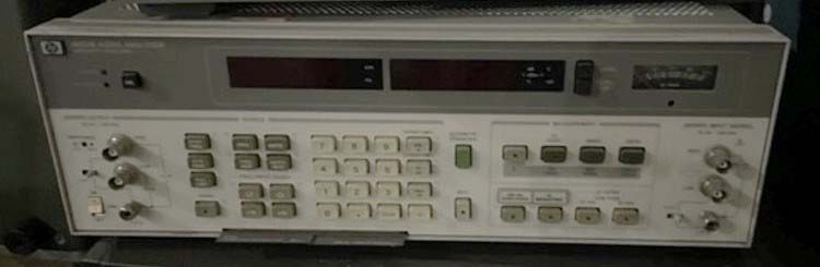 Photo Used AGILENT / HP / HEWLETT-PACKARD / KEYSIGHT 8903B For Sale