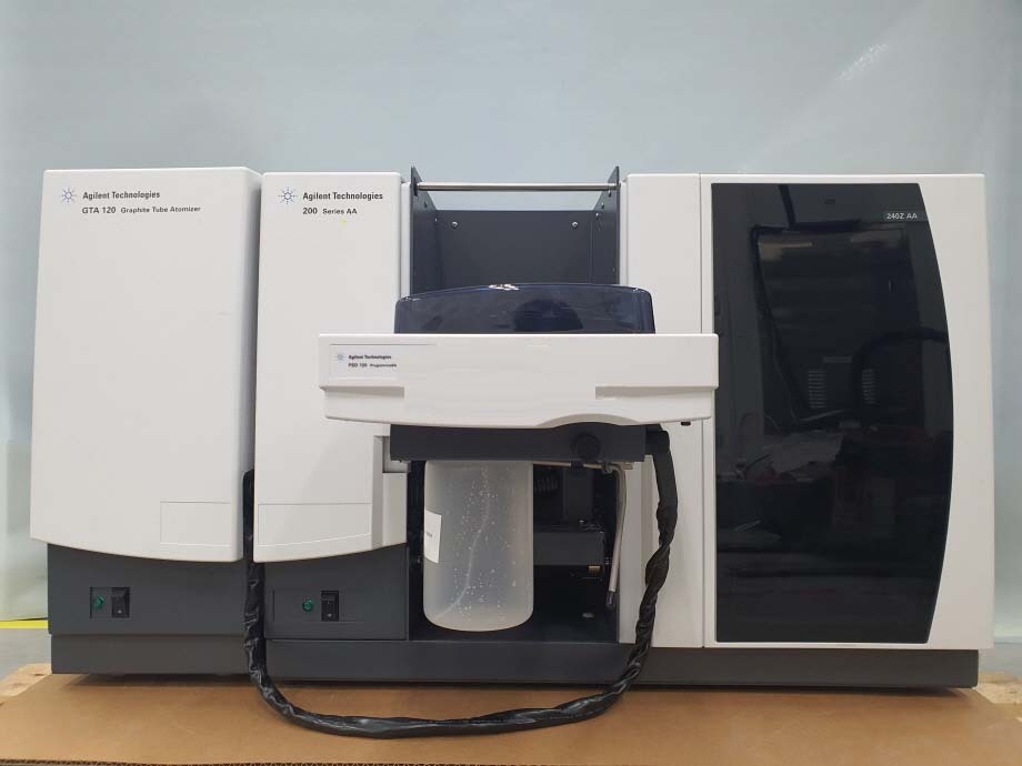 Photo Utilisé AGILENT / HP / HEWLETT-PACKARD / KEYSIGHT AA240Z À vendre