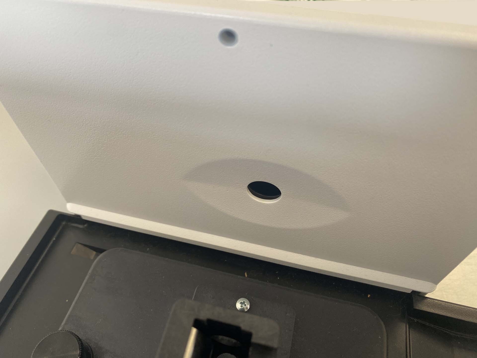 Photo Utilisé AGILENT / HP / HEWLETT-PACKARD / KEYSIGHT Cary 8454 À vendre