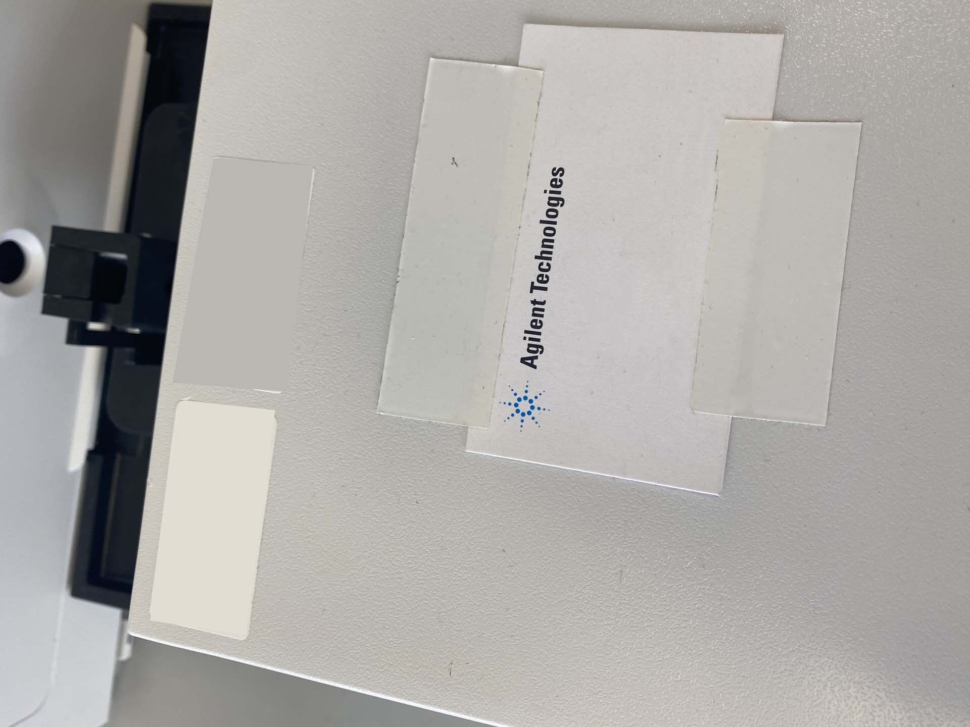 Photo Utilisé AGILENT / HP / HEWLETT-PACKARD / KEYSIGHT Cary 8454 À vendre