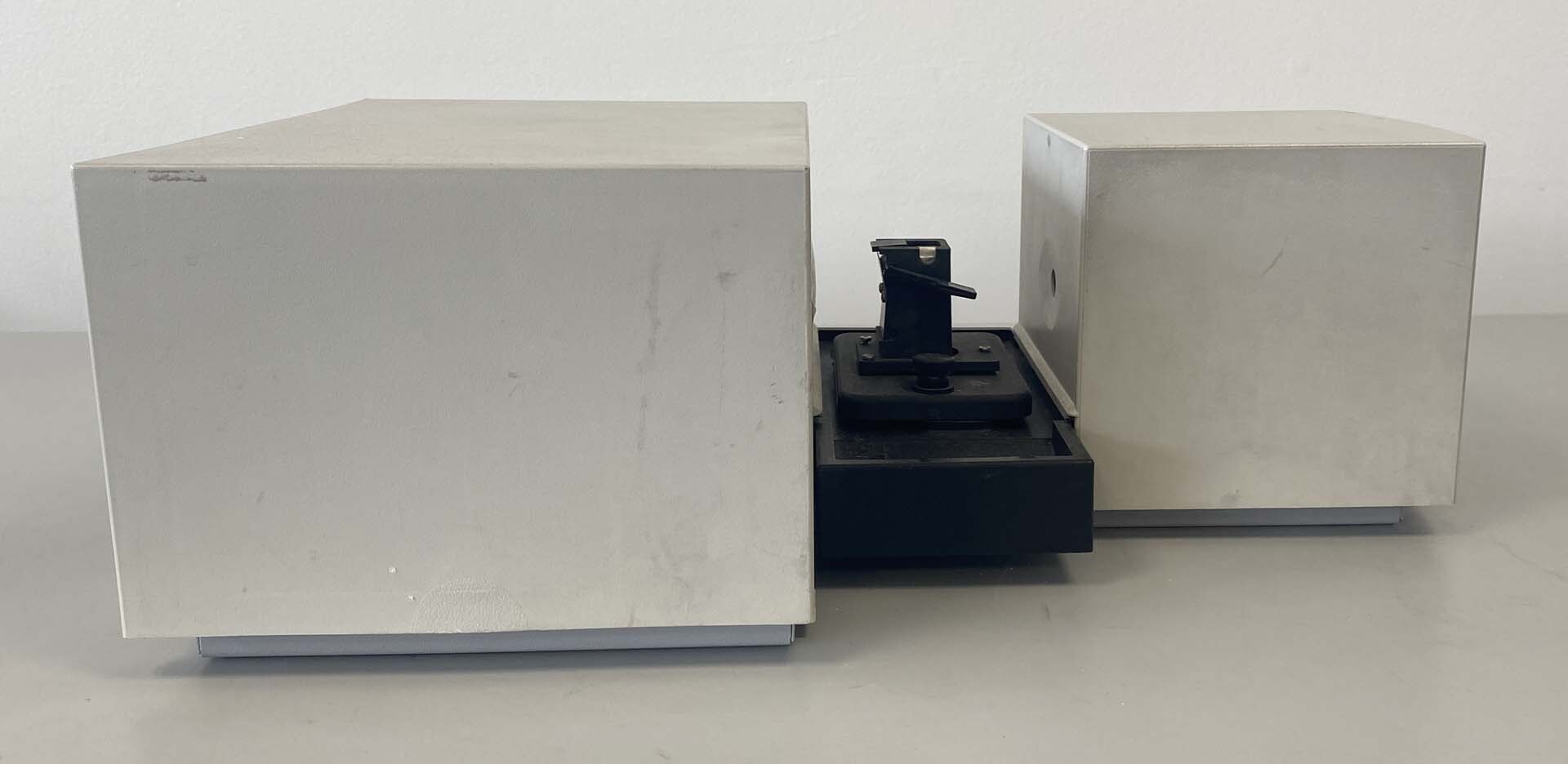AGILENT / HP / HEWLETT-PACKARD / KEYSIGHT Cary Spectrometer