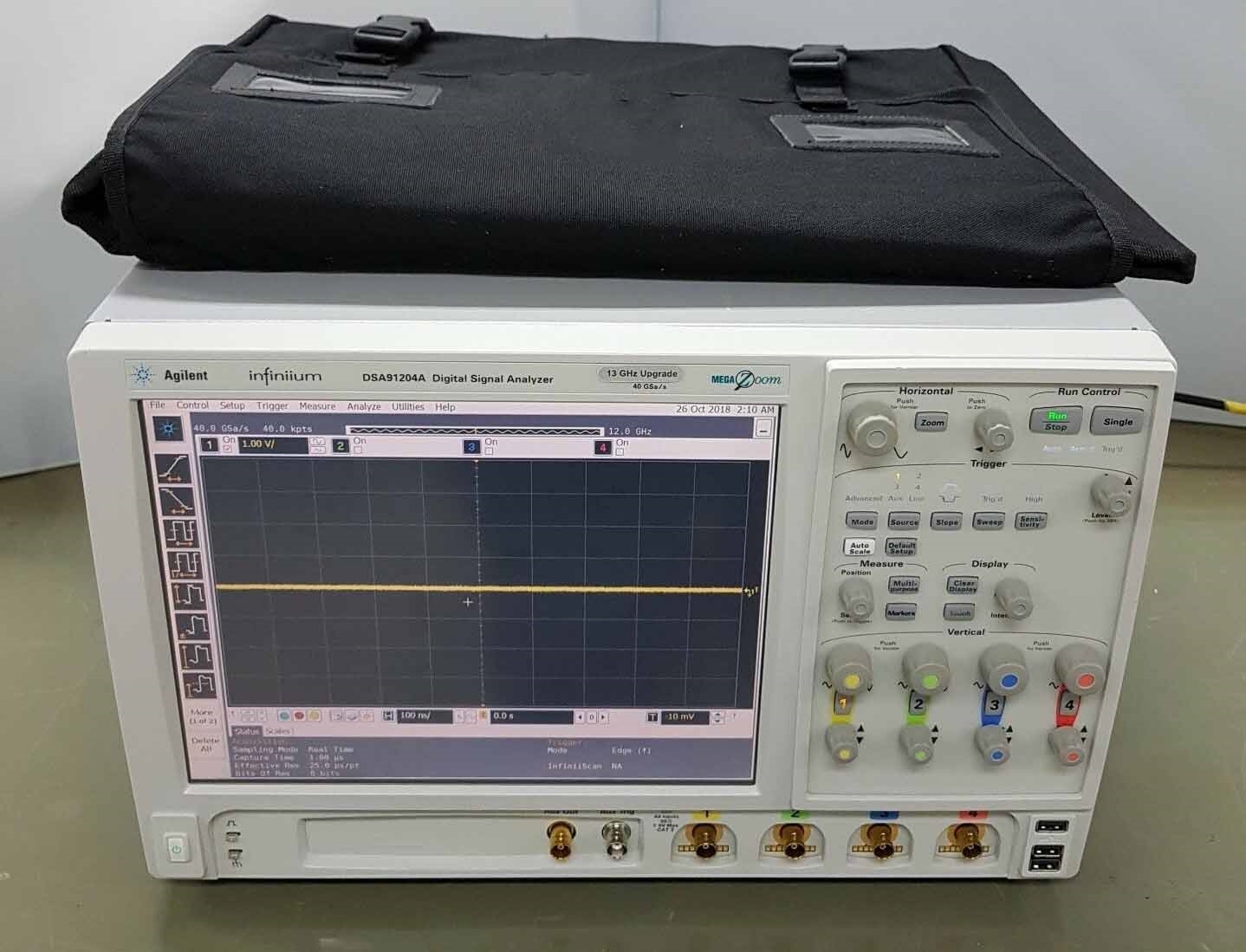 Foto Verwendet AGILENT / HP / HEWLETT-PACKARD / KEYSIGHT DSA 91304A Zum Verkauf