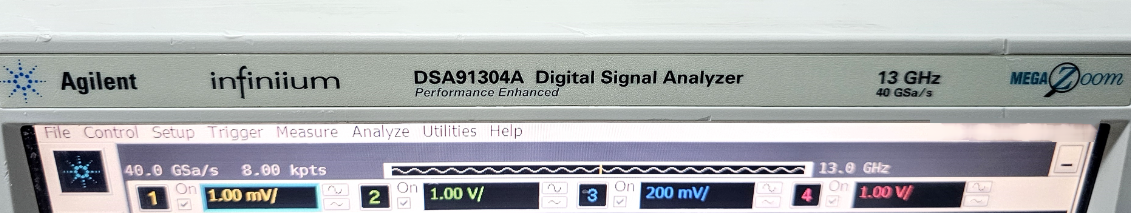 Photo Used AGILENT / HP / HEWLETT-PACKARD / KEYSIGHT DSA 91304A For Sale