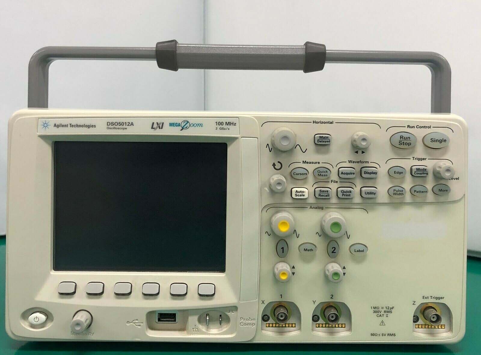 Photo Utilisé AGILENT / HP / HEWLETT-PACKARD / KEYSIGHT DSO 5012A À vendre