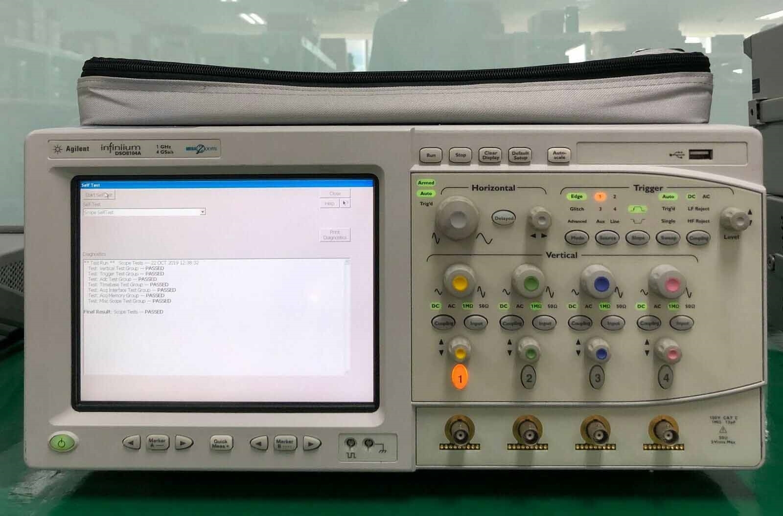 圖為 已使用的 AGILENT / HP / HEWLETT-PACKARD / KEYSIGHT DSO8104A 待售