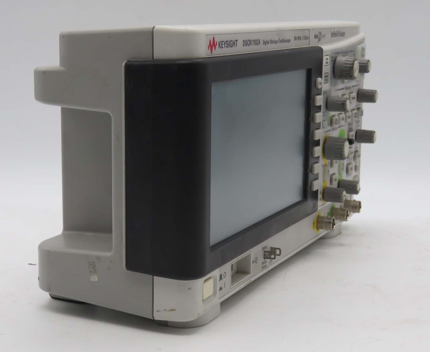 Photo Used AGILENT / HP / HEWLETT-PACKARD / KEYSIGHT DSOX1102A For Sale