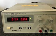 Foto Verwendet AGILENT / HP / HEWLETT-PACKARD / KEYSIGHT E3611A Zum Verkauf