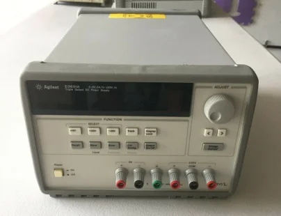 AGILENT / HP / HEWLETT-PACKARD / KEYSIGHT E3631A Power AGILENT / HP / HEWLETT-PACKARD / KEYSIGHT E3631A Power