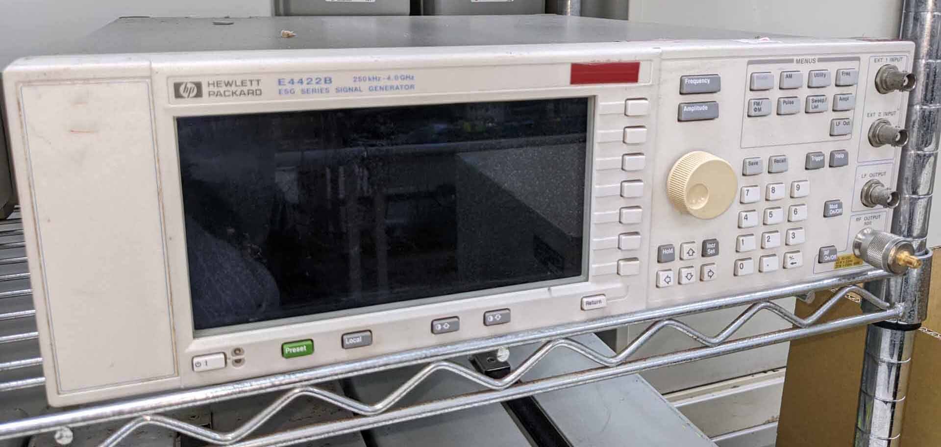 Photo Used AGILENT / HP / HEWLETT-PACKARD / KEYSIGHT E4422B For Sale