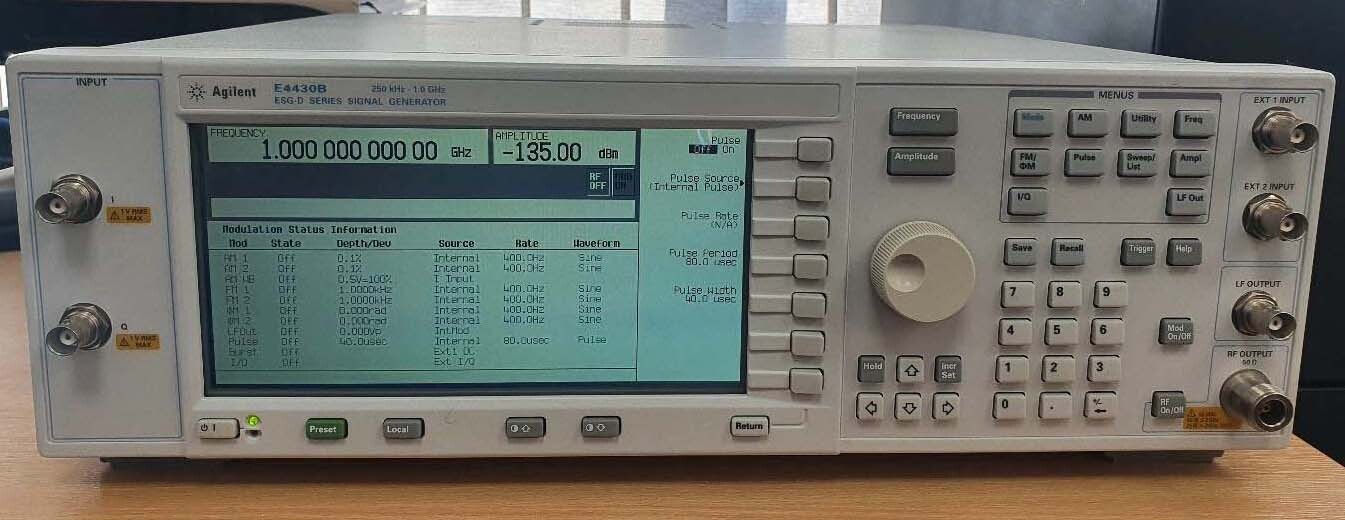 圖為 已使用的 AGILENT / HP / HEWLETT-PACKARD / KEYSIGHT E4430B 待售