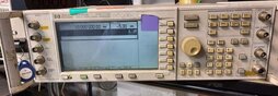 AGILENT / HP / HEWLETT-PACKARD / KEYSIGHT E4432B