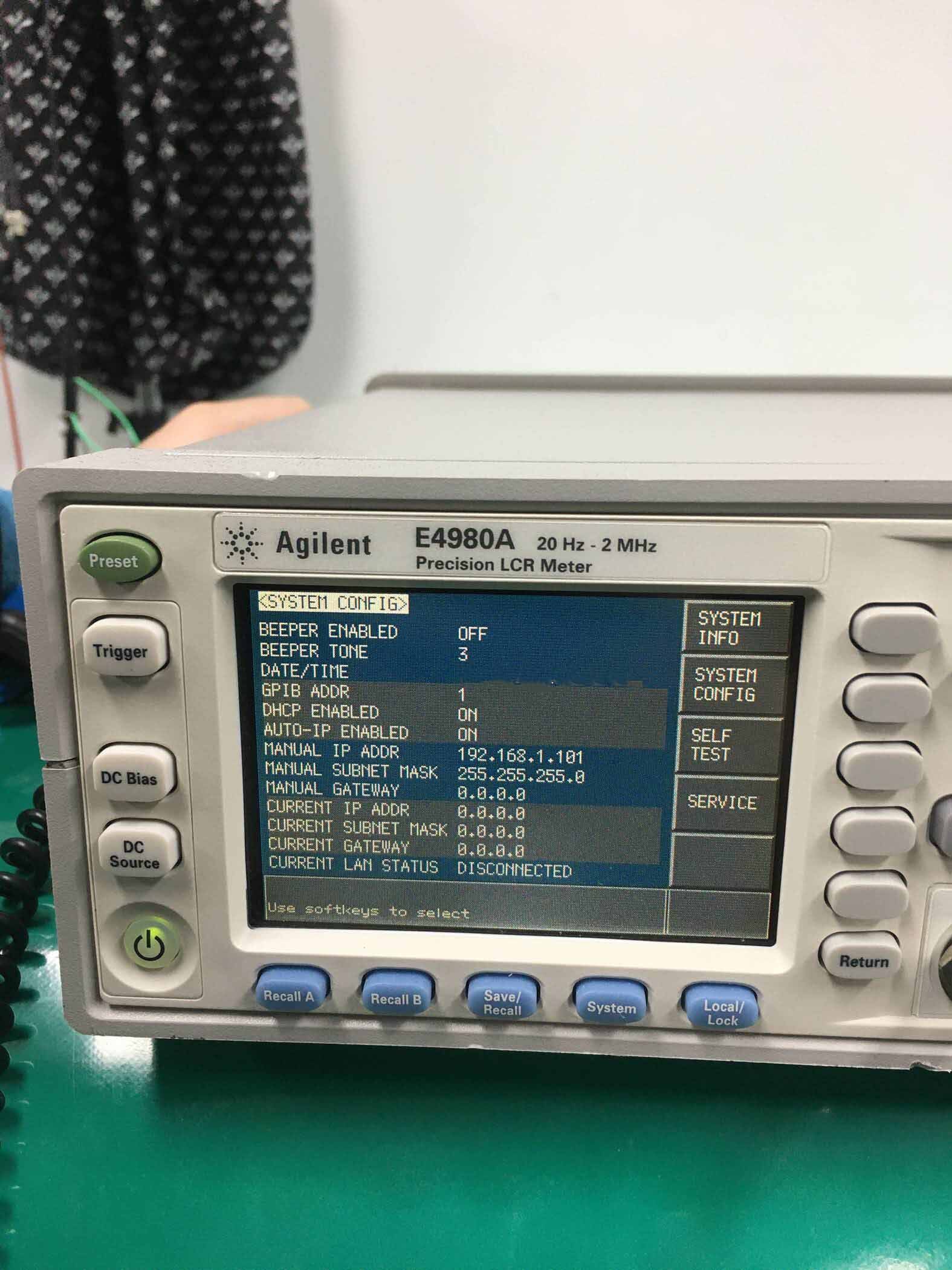 图为 已使用的 AGILENT / HP / HEWLETT-PACKARD / KEYSIGHT E4980A 待售