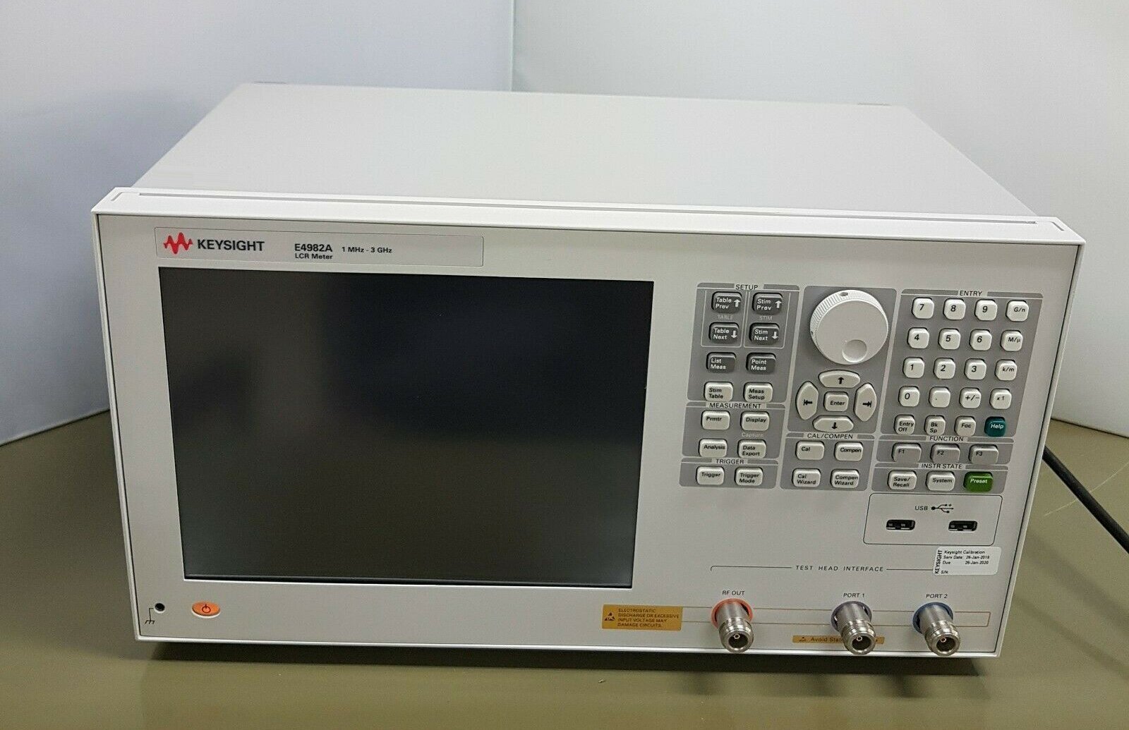 フォト（写真） 使用される AGILENT / HP / HEWLETT-PACKARD / KEYSIGHT E4982A 販売のために