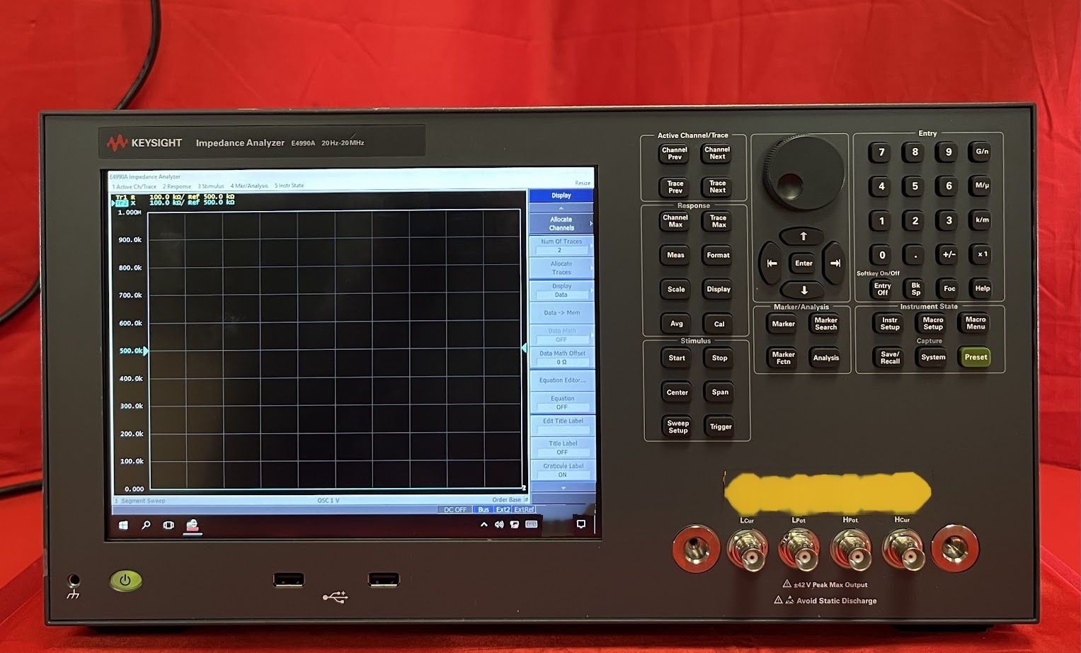 Foto Verwendet AGILENT / HP / HEWLETT-PACKARD / KEYSIGHT E4990A Zum Verkauf
