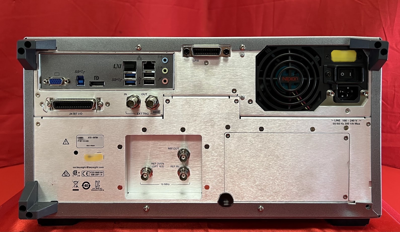 Foto Verwendet AGILENT / HP / HEWLETT-PACKARD / KEYSIGHT E4990A Zum Verkauf