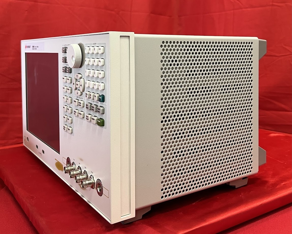 Foto Verwendet AGILENT / HP / HEWLETT-PACKARD / KEYSIGHT E4990A Zum Verkauf