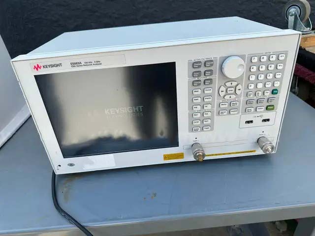 Foto Verwendet AGILENT / HP / HEWLETT-PACKARD / KEYSIGHT E5063A Zum Verkauf