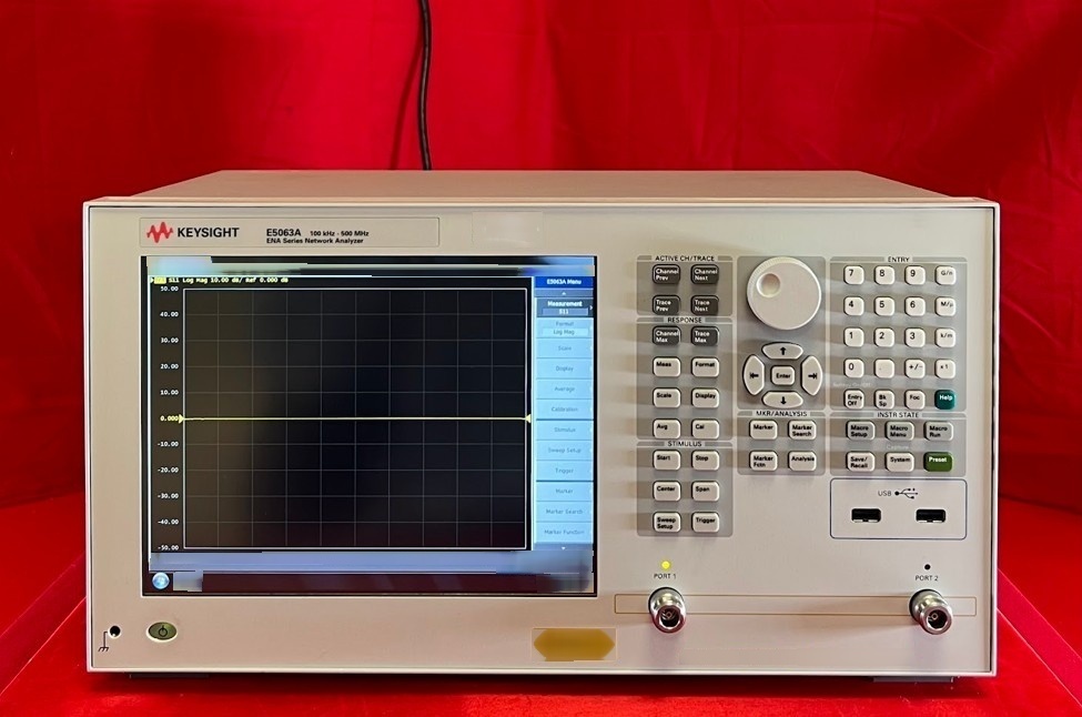 Foto Verwendet AGILENT / HP / HEWLETT-PACKARD / KEYSIGHT E5063A Zum Verkauf