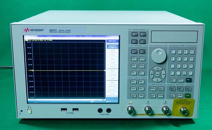 사진 사용됨 AGILENT / HP / HEWLETT-PACKARD / KEYSIGHT E5071C 판매용