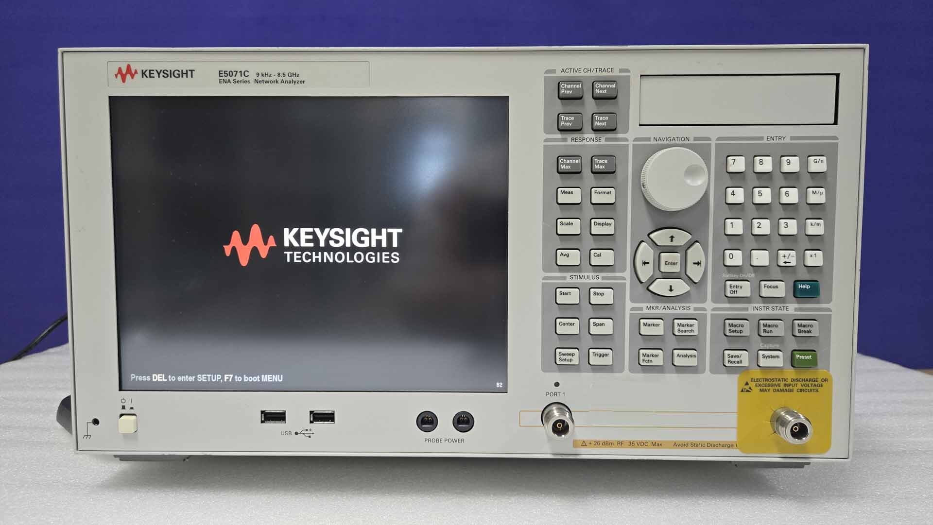 사진 사용됨 AGILENT / HP / HEWLETT-PACKARD / KEYSIGHT E5071C 판매용