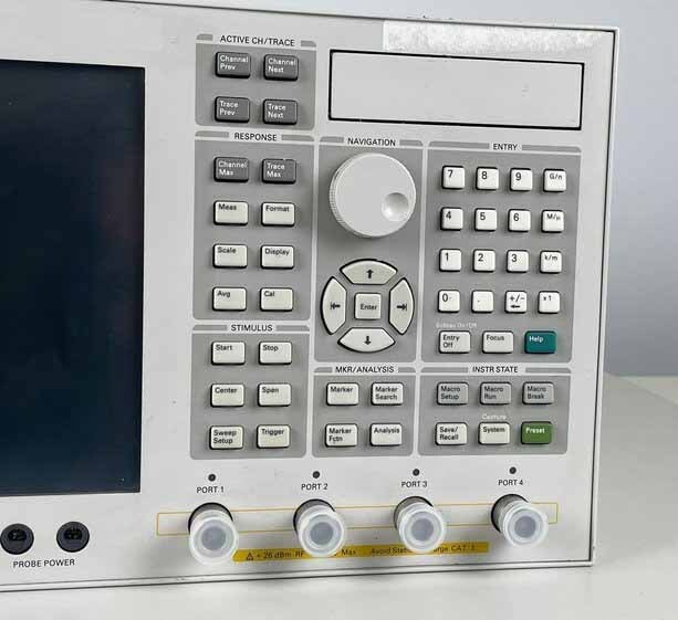 Photo Used AGILENT / HP / HEWLETT-PACKARD / KEYSIGHT E5071C For Sale