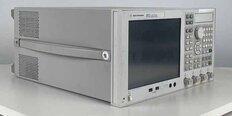 Photo Used AGILENT / HP / HEWLETT-PACKARD / KEYSIGHT E5071C For Sale